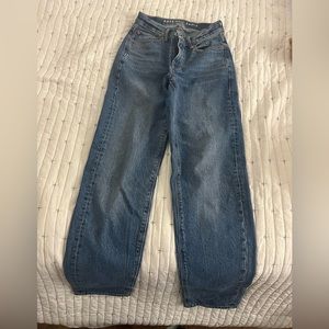 American Eagle Outfitters ‘ Crossover Baggy Mom Jean ‘